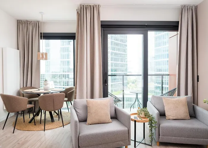 Apartment Towarowa Towers Superior By Bookinghost