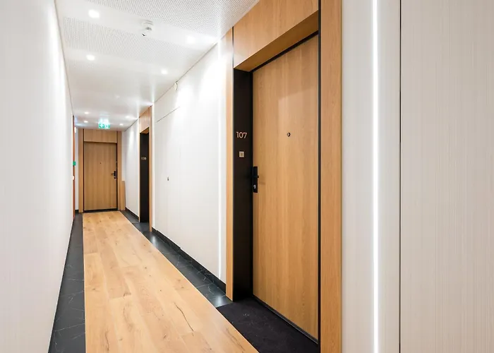 Towarowa Towers Superior By Bookinghost Warsaw