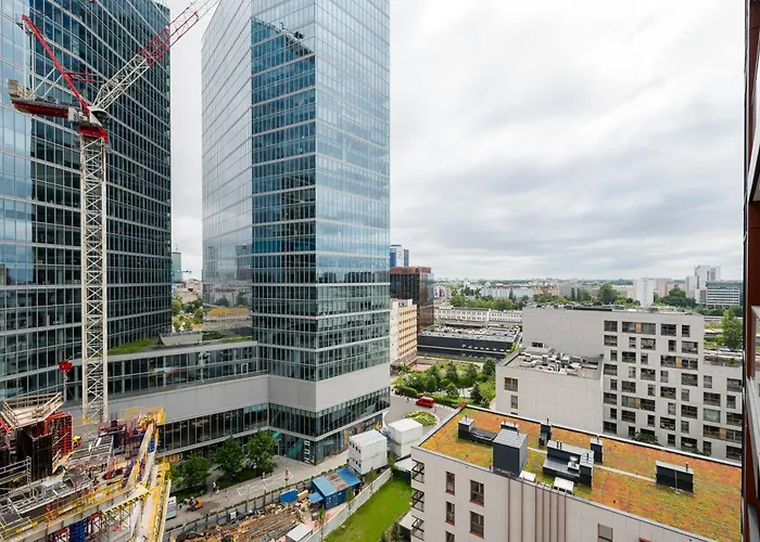 Towarowa Towers Superior By Bookinghost