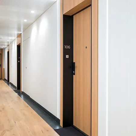 Towarowa Towers Superior By Bookinghost Warszawa