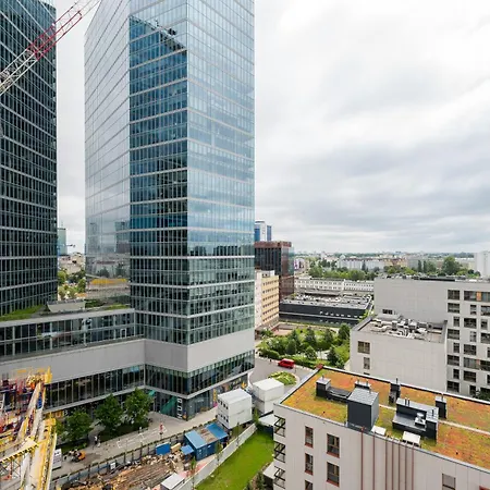 Towarowa Towers Superior By Bookinghost